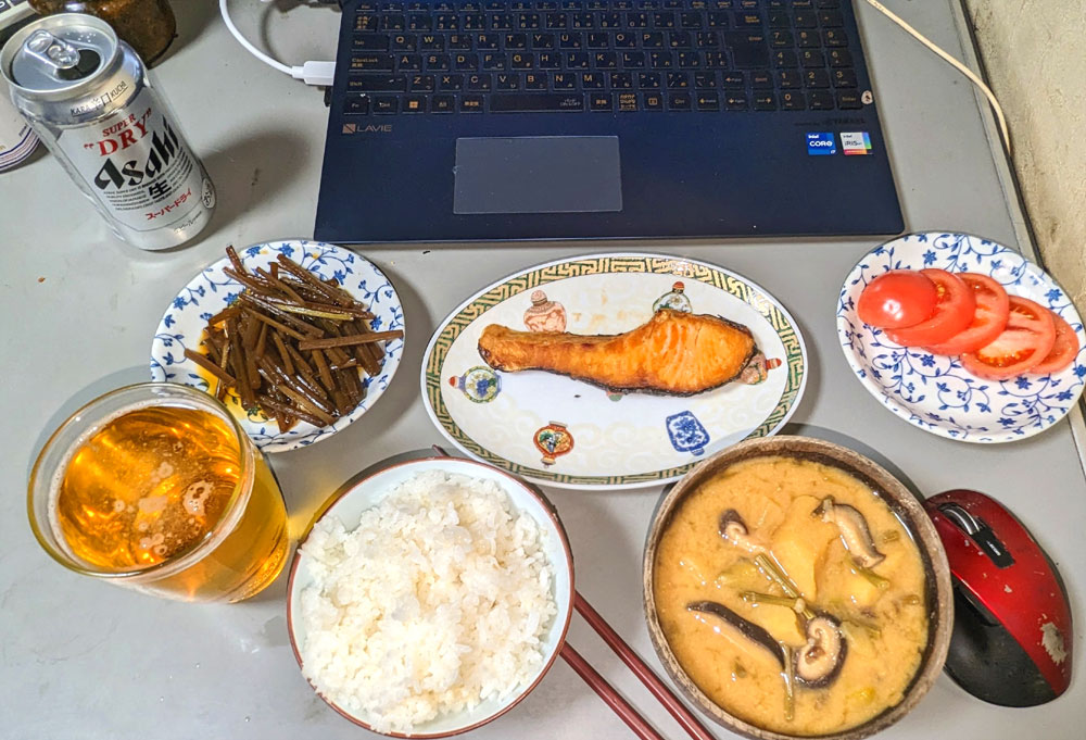 PXL_20240410_131809731 筍の初収穫