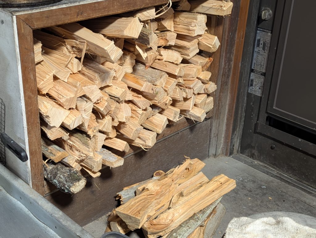 PXL_20241220_103042891.NIGHT_-1024x771 高野山の四季